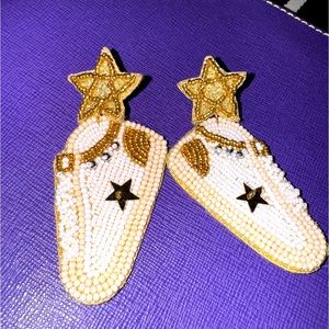 Beaded Golden Star Sneaker earrings ⭐️👟